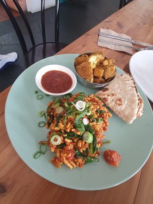 Indian breakfast at Momo Wholefood in Newcastle