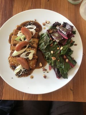 tofu a la plancha   at Orgánica Café & Tienda in Santiago