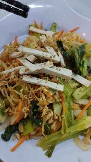 Stir-fried noodles with veggies.  But I was surpised that this dish used instant noodles... at Quan An Lạc Vegetarian Food in Quang Nam