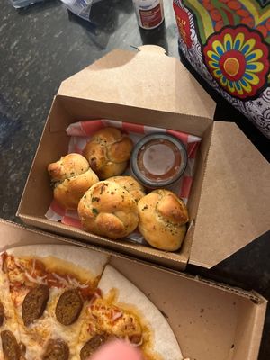 Garlic rolls  at Plant Pizza in Cooper City