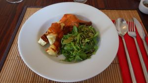 Griddled Halloumi with Sweet Potato Wedges served with a rocket & pumpkin seed salad and a fiery harissa sauce at The Bean Inn in St Ives