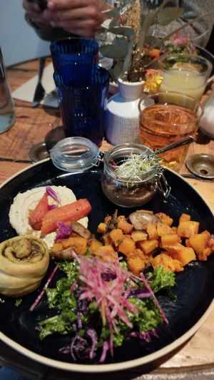  at Hododa in Marseille