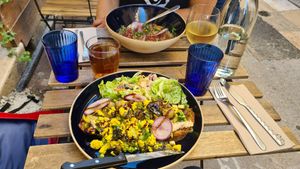  at Hododa in Marseille