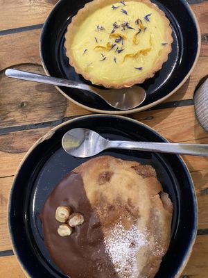 Lemon Tartelette and tahini and cinnamon pastry  at Hododa in Marseille
