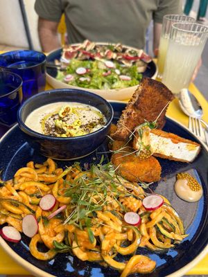   at Hododa in Marseille