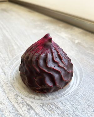 Berry marshmallow with chocolate, fantastic! at 2022_place - Pop Up in Yerevan