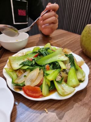 Stir-fried Organic Noodles at Lian Hua Vegetarian in Hanoi