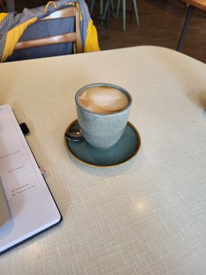 Großer Cappuccino at MEO's Raum für Genuss & Kreatives in Isny Im Allgaeu