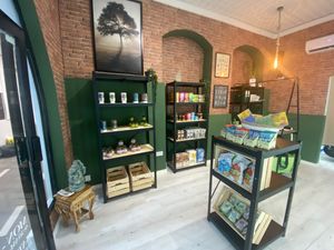  at Sams Meat Free Deli in 