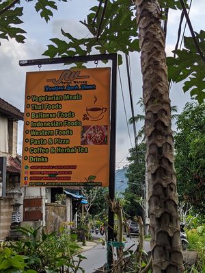 Sign outside at Sweet Warung in Sidemen