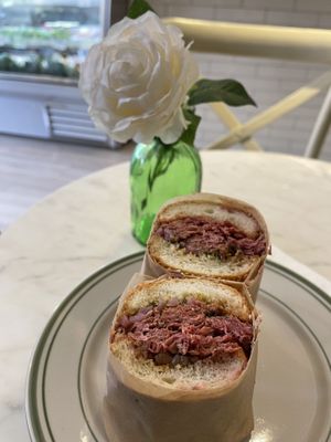  Steak Sandwich
$19.00
The Best Steak Sandwich -caramelized onions, chimichurri sauce, sweet lemon pickled onions on toasted garlic bread  at Garden Carver in Brooklyn