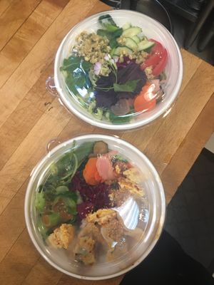 Cold sesame 🌱 kale noodles + vegan 🌱 dumpling bowl to go! at Aiyaohno Cafe in Vancouver