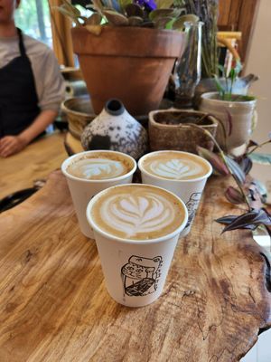  at Aiyaohno Cafe in Vancouver