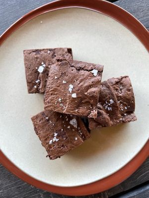  at Klippers Marketplace and Cafe in Cawston