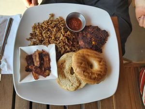 Bagel, home made pepper sauce, carrot bacon and beet patty at Klippers Marketplace and Cafe in Cawston