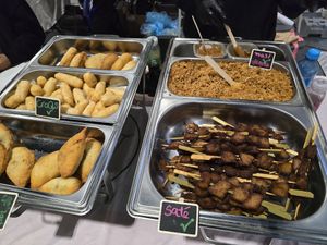 At Veganworld, Kerstbeurs, Hasselt at LuvVeggie in Rotterdam