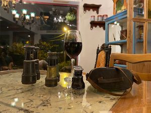 Mientras esperas tú menú, puedes disfrutar de un recorrido at Los Padmitos in Tumbaco