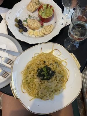   at Los Padmitos in Tumbaco