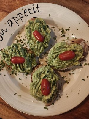Avocado bruschetta — yummmm! at Bon Appetit in Jardin