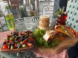 Es war göttlich!!!! Absolut empfehlenswert, hier stimmt einfach alles....eine echte Bereicherung für Kiel at Tjorvi‘s in Kiel