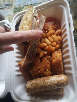 Hash brown brunch at Beats and Roots Cafe in Redruth