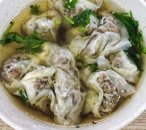 Wan ton soup very delicious at New Foochow Vegetarian Food in Kuching