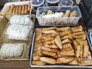 Assorted kueh at New Foochow Vegetarian Food in Kuching