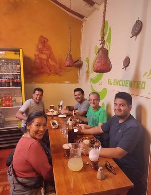 Con amigos en El Encuentro  at El Encuentro - Tigre in Cusco