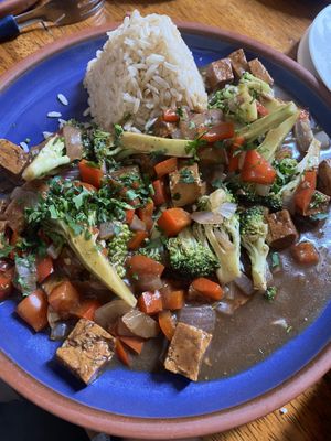 Fried veggies and tofu with rice  at El Encuentro - Tigre in Cusco