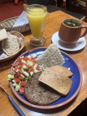 plate with fake meat  at El Encuentro - Tigre in Cusco