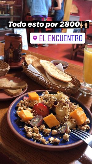 2800 pesos chilenos, 14 soles ?? bueno para lo económico que es  at El Encuentro - Tigre in Cusco