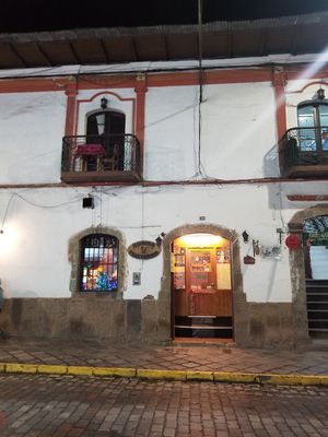 Outside at El Encuentro - Tigre in Cusco