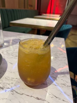 Fizzy apple compote drink was very nice at Vegan Amore 蔬慕 in Taipei