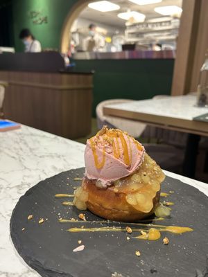 Dessert 😍  at Vegan Amore 蔬慕 in Taipei