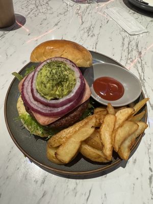 “Beef” burger   at Vegan Amore 蔬慕 in Taipei
