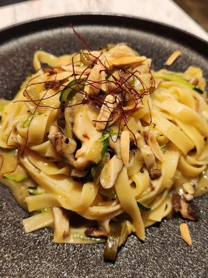 Zucchini pasta at Vegan Amore 蔬慕 in Taipei