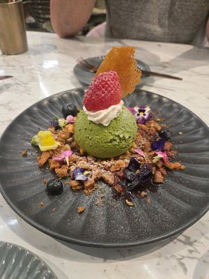 Vegan strawberry matcha tiramisu at Vegan Amore 蔬慕 in Taipei