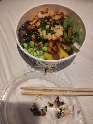 Bowl to go at POKAWA in Pau