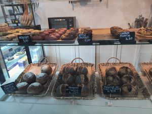 Loaves of bread and wow nuts at La Consciente in Barcelona