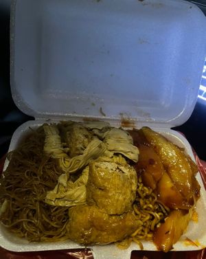 Take-away ~ $4   at SIN - Ding Shang Vegetarian 鼎上- T2 in East Singapore