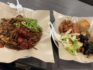 Noodle base with 3 different veggies/meats each    at SIN - Ding Shang Vegetarian 鼎上- T2 in East Singapore