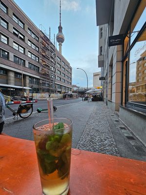 Tokyo on the rocks at Beyond Ramen in Berlin