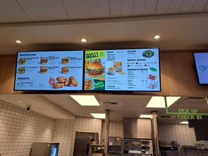  at Hart House - Sepulveda in Los Angeles