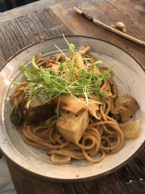 Asian bowl (15,50€)  at Heaven's Kitchen in Stuttgart