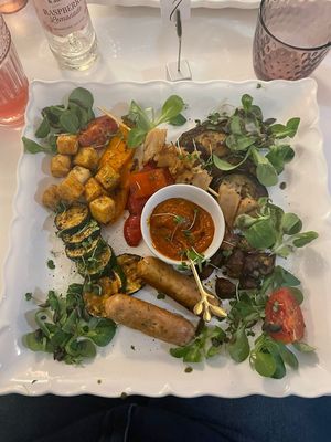 The BBQ Dinner 😋 at Pink Lettuce in Chester