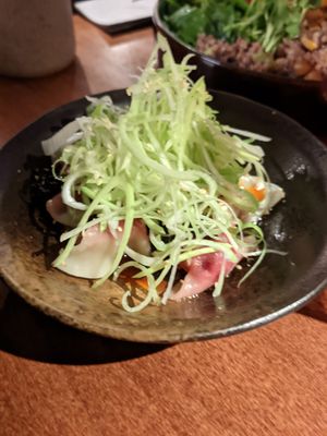 red beet gyoza at Shisomen in Berlin