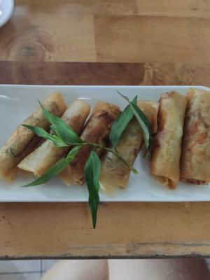 Spring rolls at Quan Chay Buffet Lac Tam Vegan in Hue