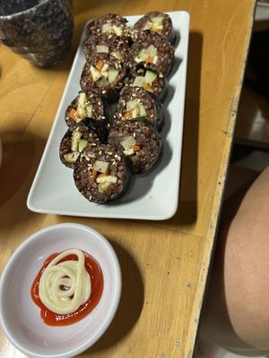 Kim bap  at Quan Chay Buffet Lac Tam Vegan in Hue