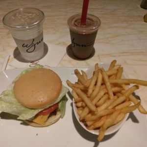 Wynn vegan burger meal with fries & chocolate shake at Wynn Hotel - Zoozacrackers Deli in Las Vegas