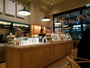 #Veganuary at Holy Llama - Sintagma in Athens